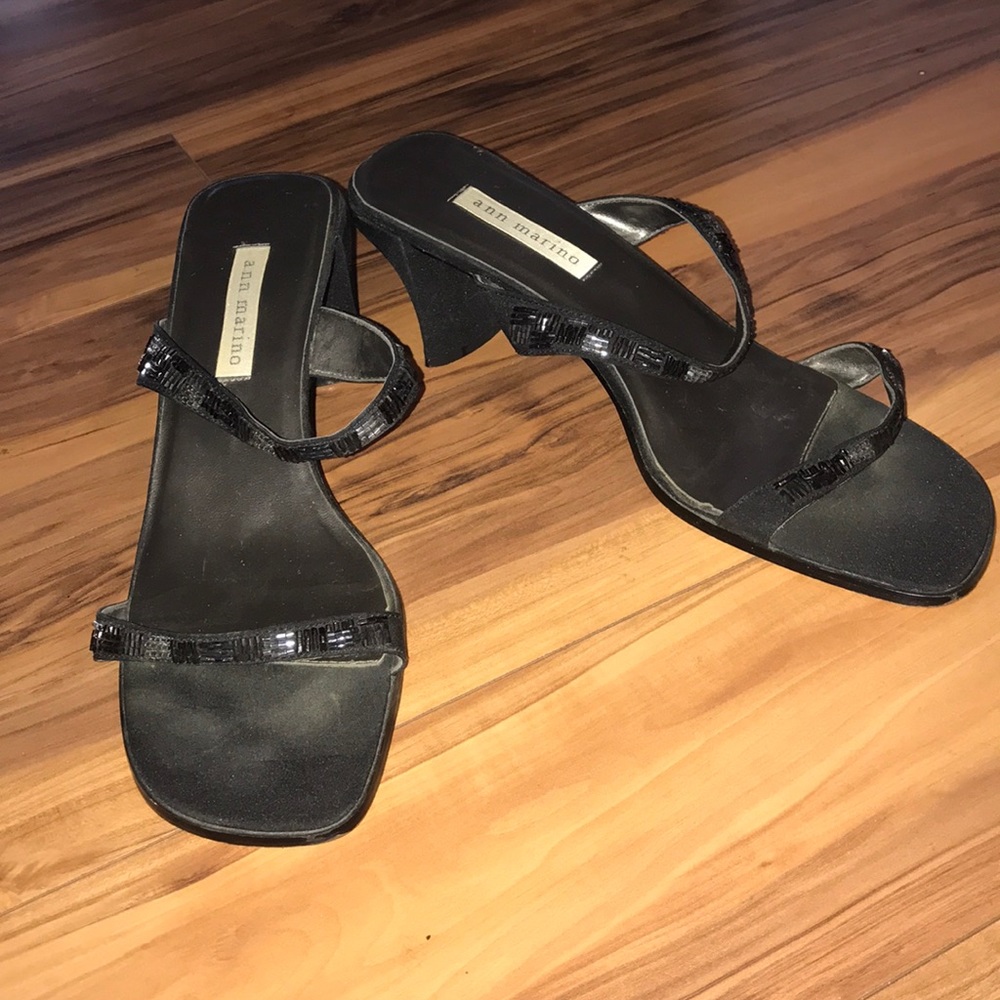 Black dress shoes